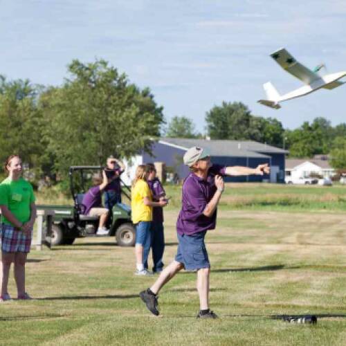 GVSU Camp Introduces Girls to Engineering